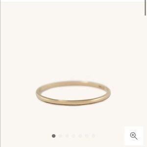 Me Juri 14k Gold Stacker Ring